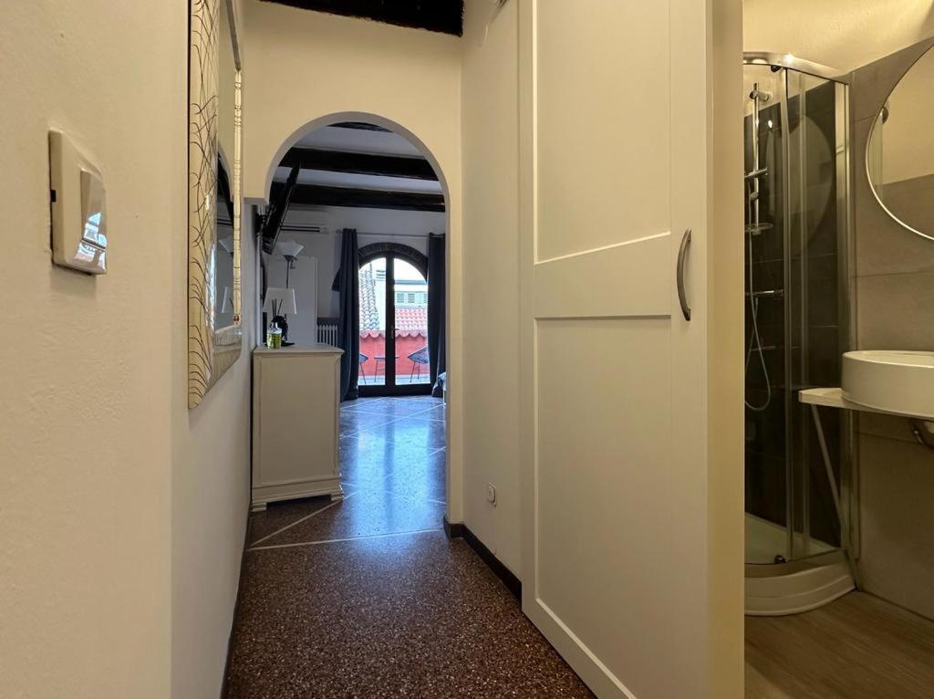Welc-Om Savonarola Open Space Padova Luaran gambar